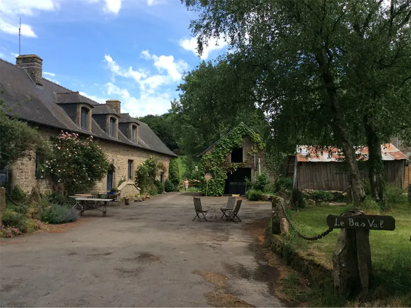 Image de l'entrée de la Ferme du Bas Val